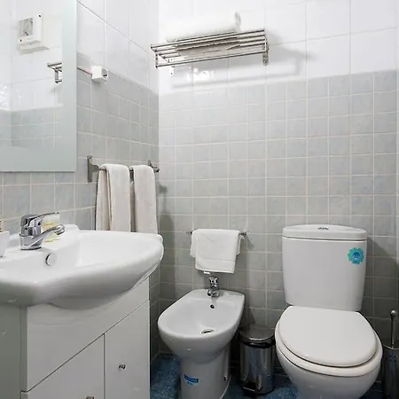 Guestready - Cosy Near Santa Justa Lift * Lisboa